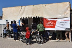 Gönüllü Türk doktorlar Suriyeliler için seferber oldu