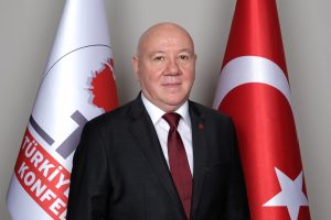T&uuml;rkiye Gazeteciler Konfederasyonu Başkanı Kolaylı: Gazeteciler 10 Ocak 1961'den daha iyi haklara sahip değil