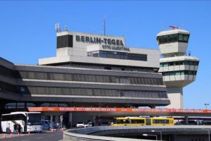 Almanya'da 3 havalimanında uyarı grevi yapılacak
