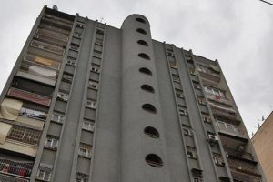Apartman sapığının cezası belli oldu!