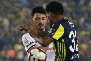 Tolgay Arslan, Mehmet Ekici'yi takibe aldı!