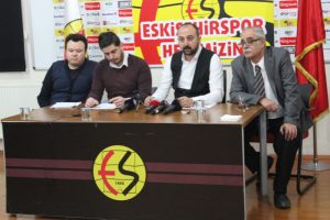 Eskişehirspor'da dağılma süreci başladı