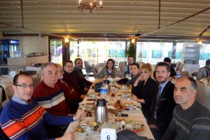 AK Parti Bursa Mudanya il&ccedil;e başkanından &ccedil;ifte kutlama