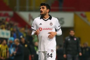 Beşiktaş'ta ayrılık resmen a&ccedil;ıklandı
