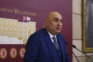 CHP'li &Ouml;zko&ccedil;: T&uuml;rk ordusuna ait fabrika Katar ordusuna ge&ccedil;iyor