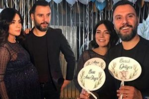 Buse Varol'dan Ece Erken &ccedil;ıkışı