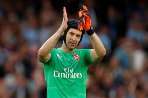 Petr Cech futbolu bırakıyor!