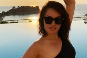 Ezgi Mola: Burada daha yaşlıyım sanki...