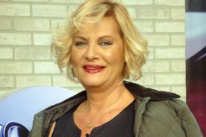 M&uuml;şerref Akay: Tabutun &uuml;st&uuml;nde o elbiseyi istiyorum