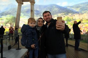 Panorama 1326 Bursa Fetih M&uuml;zesi'nde selfie g&uuml;n&uuml;