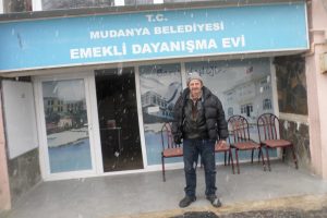 Bursa'da emeklilerden zam tepkisi