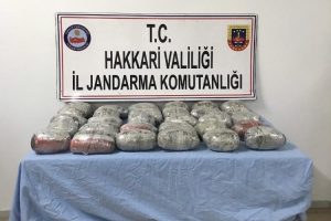 Hakkari'de 34 kilo toz esrar ele ge&ccedil;irildi