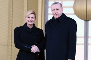 Erdoğan, Kitarovi&ccedil;'i resmi t&ouml;ren ile karşıladı