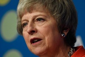 Theresa May: Kaos getirir!