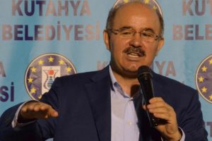 AK Partili &Ccedil;elik: G&uuml;n&uuml;m&uuml;z&uuml;n zayıflık ve eksikliğini ge&ccedil;miş s&uuml;slemeleriyle telafi edemeyiz