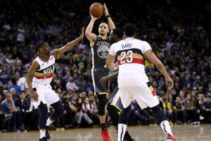 Warriors-Pelicans ma&ccedil;ında 3 sayı rekoru