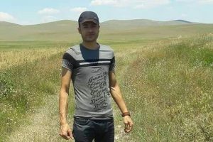 12'nci kattan d&uuml;şen inşaat iş&ccedil;isi can verdi