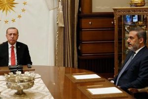 Cumhurbaşkanı Erdoğan Hakan Fidan ile g&ouml;r&uuml;şt&uuml;