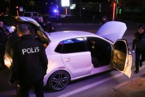 Metrelerce s&uuml;ren kovalamanın sonunda yakalandı