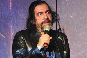 Okan Bay&uuml;lgen: 'Yeni b&uuml;y&uuml;k yıldızlara ihtiyacımız var'