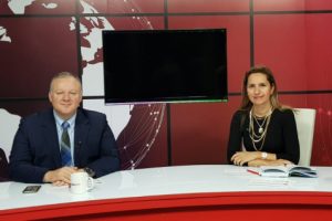 Aysın Komitgan ile G&uuml;n'Aysın' (Hasan Eker)