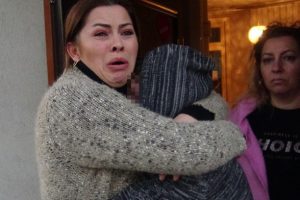 İcra yoluyla babasına g&ouml;t&uuml;r&uuml;lmek istenen 11 yaşındaki &ccedil;ocuk herkesi dehşete d&uuml;ş&uuml;rd&uuml;