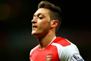 Mesut &Ouml;zil'in olası transferi kriz &ccedil;ıkardı!
