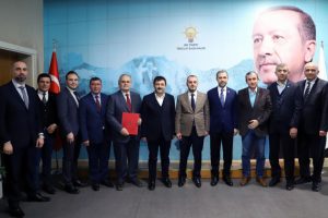 Isparta AK Parti'de 4 il&ccedil;e belediye başkan adayı a&ccedil;ıklandı