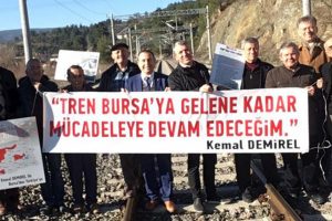 Bursa eski Milletvekili Demirel'den tren eylemi