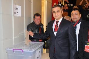 Eskişehirspor'da yeni başkan Kaan Ay oldu