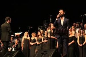 Bursa'da "İş'ten Sesler Korosu" konseri