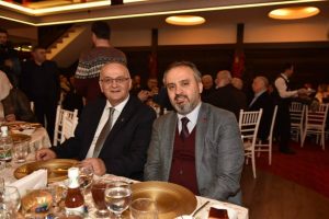 AK Parti Bursa Nil&uuml;fer Belediye Başkan Adayı Şahin: "31 Mart tarihindeki se&ccedil;imi almak i&ccedil;in bize g&ouml;rev verildi"