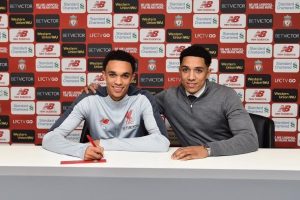 Liverpool, Trent Alexander-Arnold ile s&ouml;zleşme uzattı
