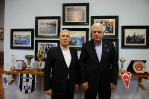 Bursa B&uuml;y&uuml;kşehir Belediye Başkan Adayı Bozbey'den Bursaspor'a destek &ccedil;ağrısı