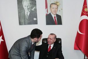 Büyük sürpriz! Cumhurbaşkanı Erdoğan ailesinden istedi