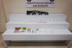 Gaziantep'te uyuşturucuya 13 gözaltı