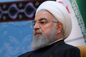 Ruhani sosyal medya kısıtlamalarını eleştirdi