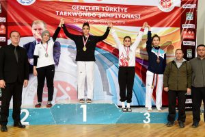 Osmangazili Taekwondocu'dan bronz madalya