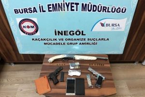 Bursa İneg&ouml;l'de zehir tacirlerine darbe