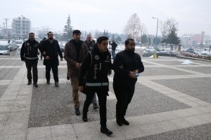 FET&Ouml;'n&uuml;n gaygubet evinde yakalanan 4 kişi tutuklandı