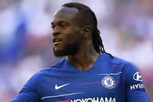 Fenerbah&ccedil;e Moses'ı ikna etti
