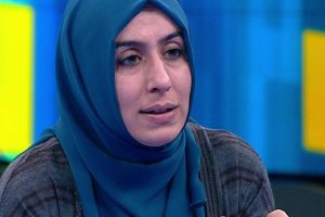 Cemile Bayraktar tepkili: Şu an yaşadıklarımın 28 Şubat'tan farkı yok