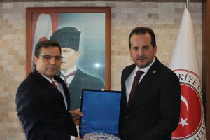 Bursa Milletvekili &Ouml;zen D&uuml;nya G&uuml;mr&uuml;k G&uuml;n&uuml;n&uuml; unutmadı