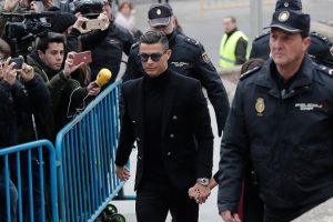 Ronaldo'ya 23 ay hapis ve 18,7 milyon avro para cezası