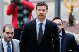 Xabi Alonso'nun davası ertelendi