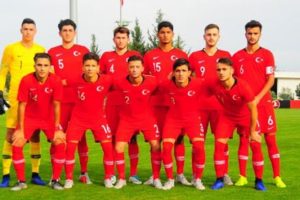 Gen&ccedil; millilerin kadrosu a&ccedil;ıklandı!