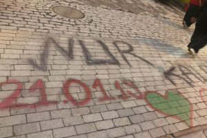 G&ouml;zyaşı i&ccedil;inde kalan arkadaşlarının s&ouml;zleri y&uuml;rek dağladı