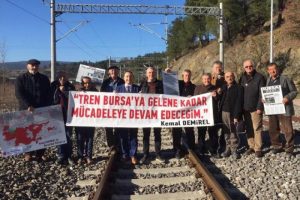 Bursa'da 22 yıllık tren sevdasından vazgeçmedi