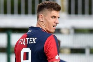 Milan Piatek'i renklerine bağladı