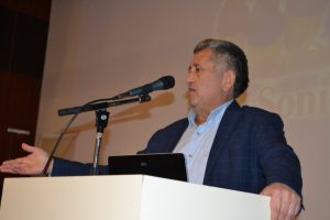 T&uuml;rkiye'deki ceviz &uuml;reticileri Bursa Yenişehir'de buluştu
